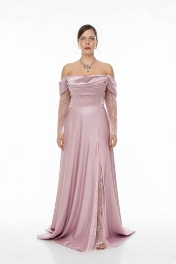 Abendkleid aus Satin mit Korsett in Übergröße